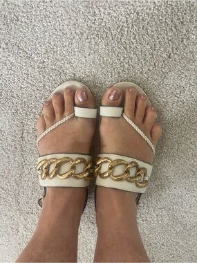Tory Burch Cream Leather Slingback Sandals with Gold Chain
